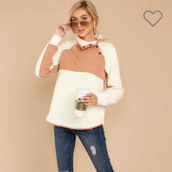 Abercrombie & Fitch Quilted Sherpa Pullover Sweatshirt - Picture 1 of 12